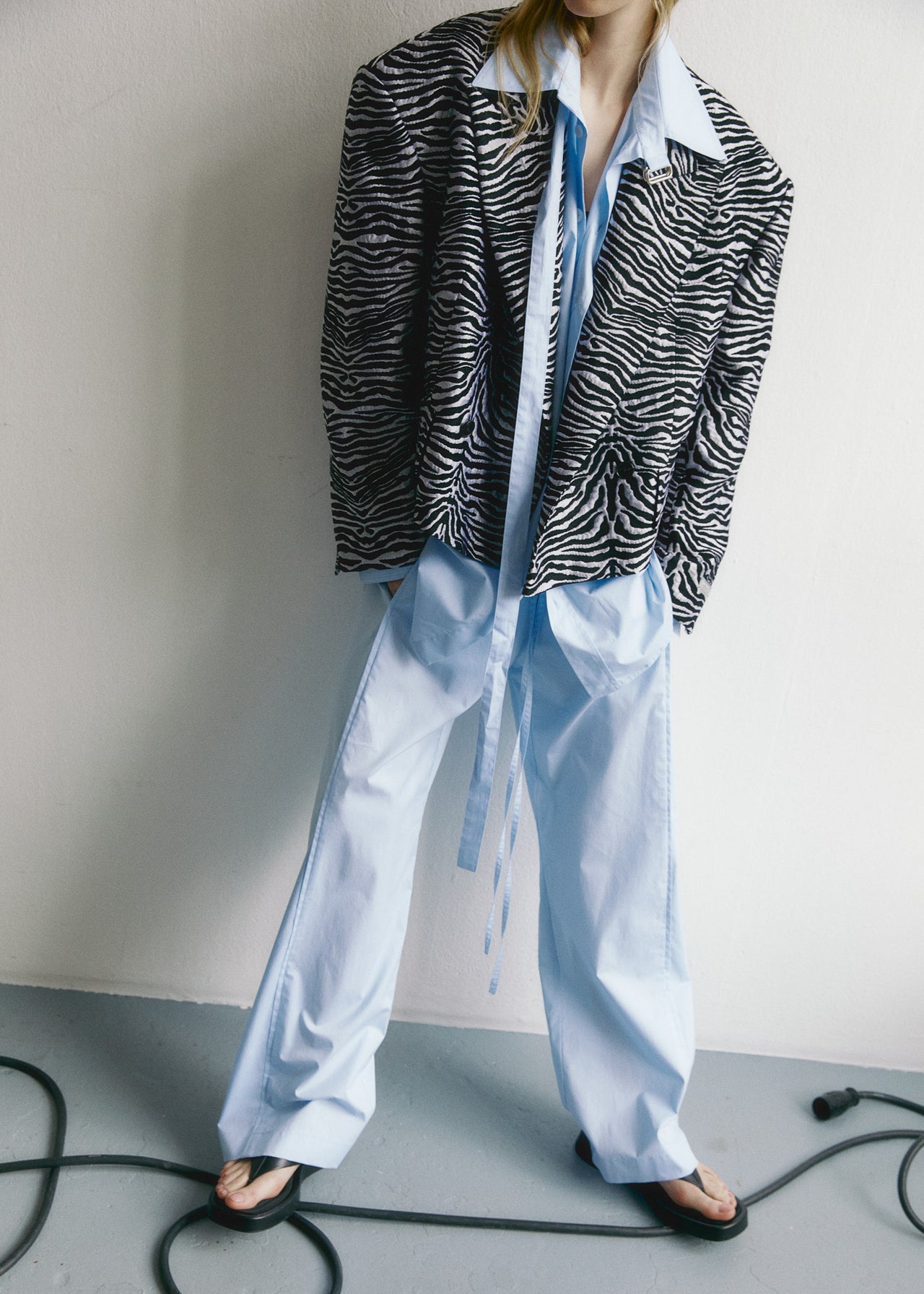 THE PANTS (2) Hellblau