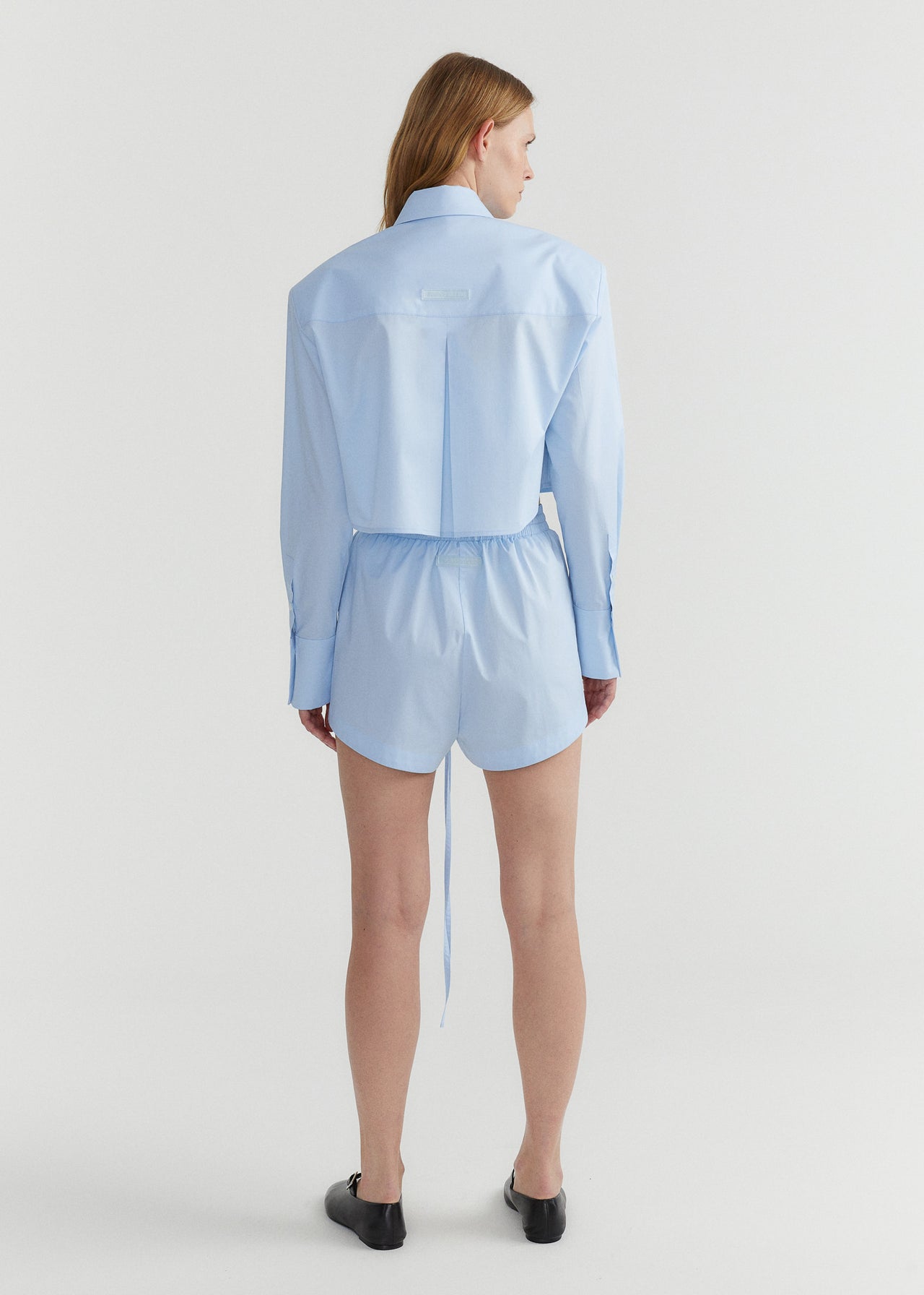 THE SHORTS (1) Hellblau