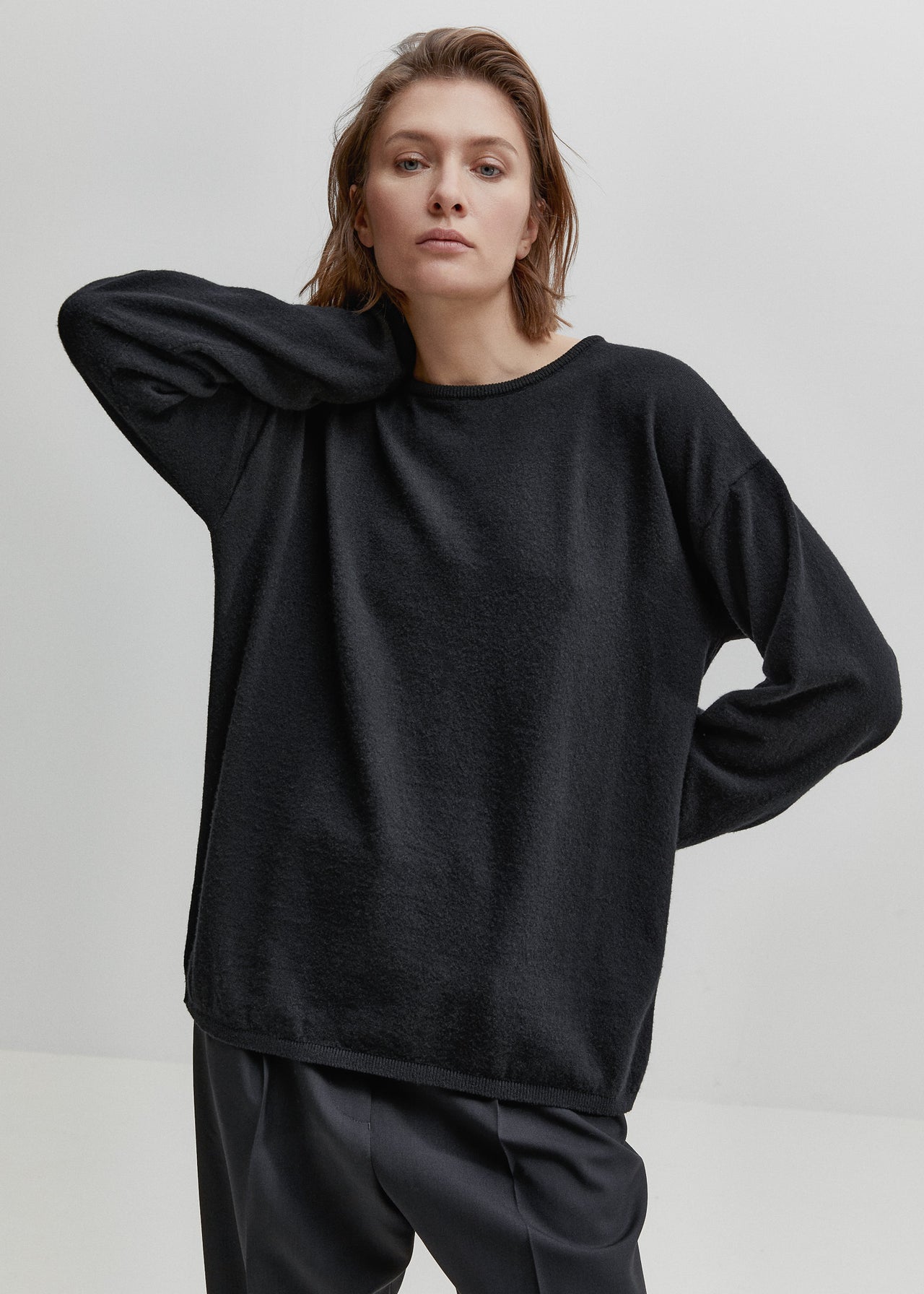 Relaxed Cashmere Sweater Schwarz