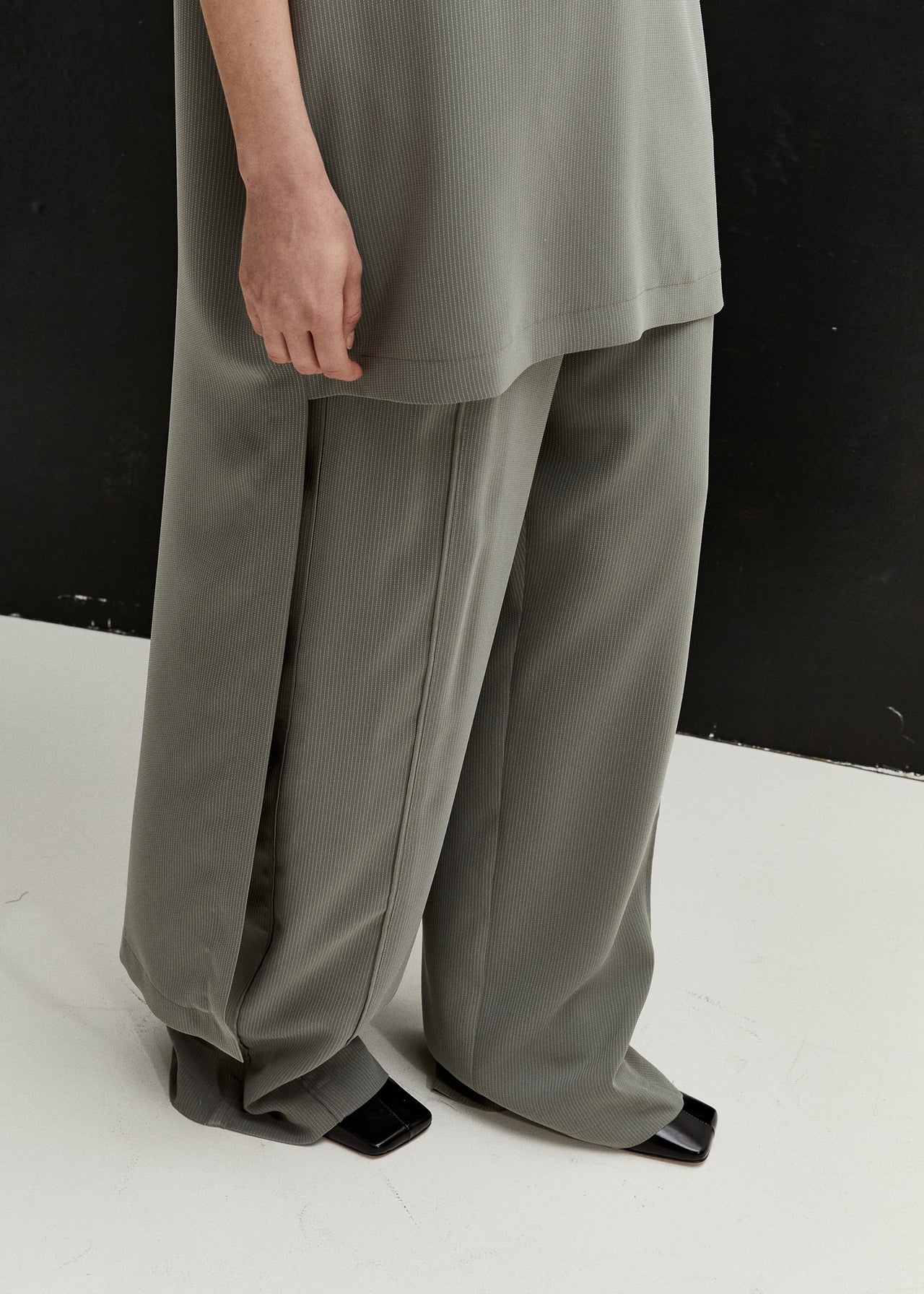 Relaxed Pants Sage Pinstripe