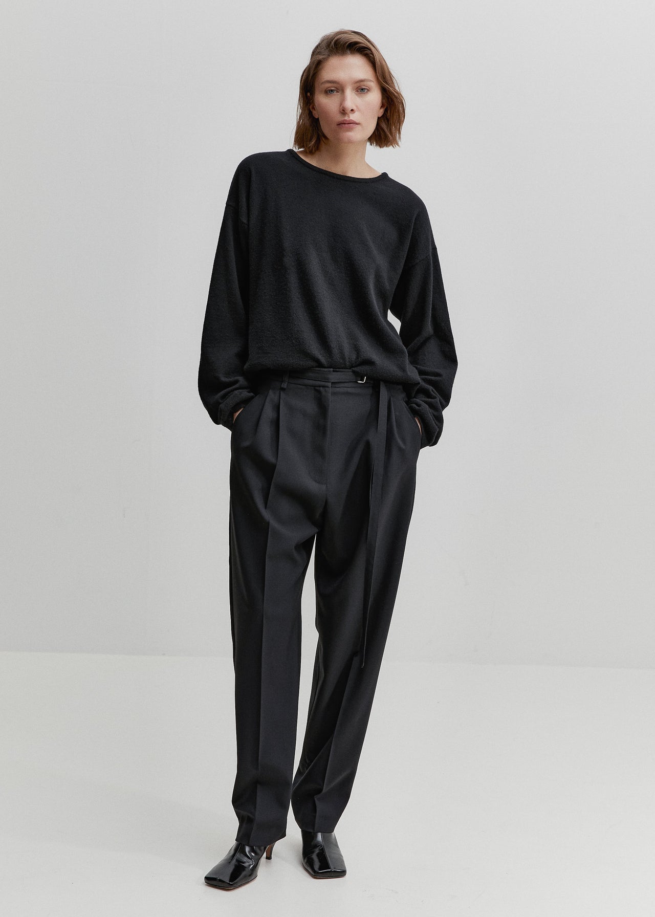 Tailored Tapered Pants Schwarz