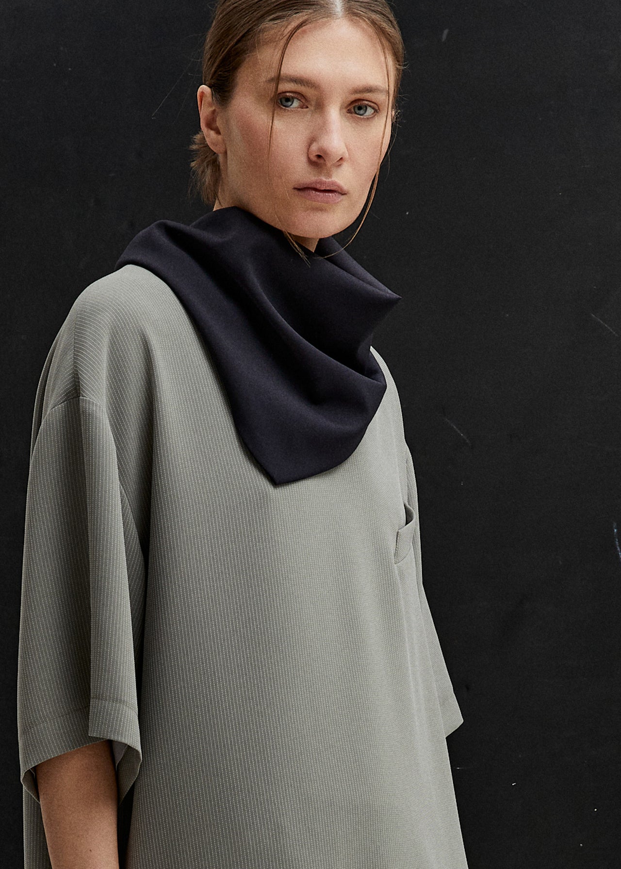 Triangle Scarf Dunkelblau